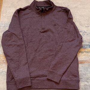 TravisMathew Men’s Quarter Zip Pullover XL Burgundy Golf Sweater
